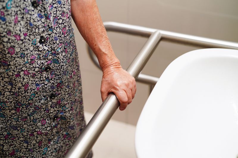 Elderly Bathtub Installation detail